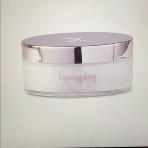 Ciate London everyday vacay coconut setting pwdr